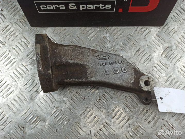 Кронштейн двигателя Ford Scorpio