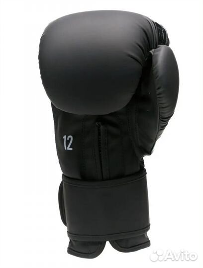 Боксерские перчатки
