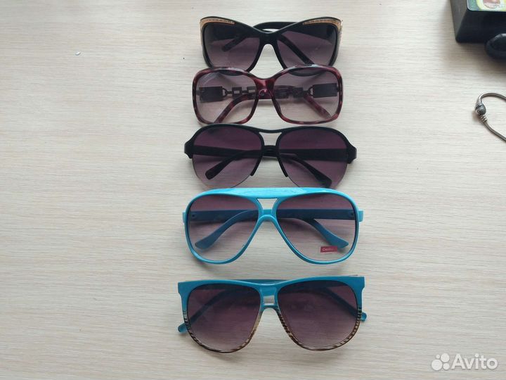 Солнечные очки женские