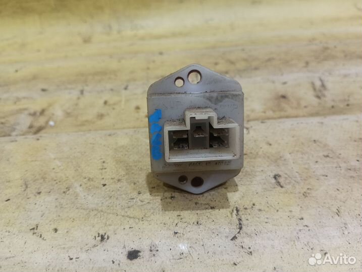 Резистор отопителя Ford Maverick 1993-1998