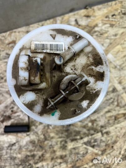 Топливный насос бензонасос Geely ec7 Emgrand