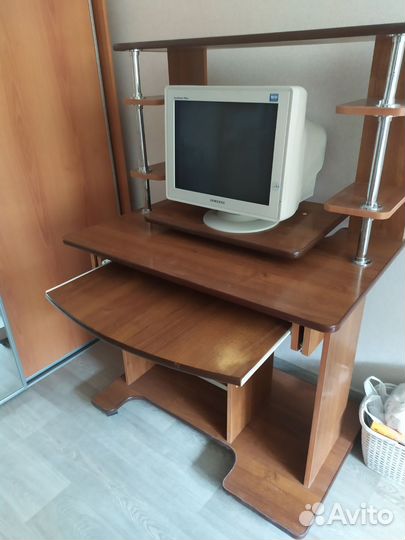 Компьютерный стол бу