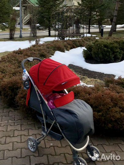 Прогулочная коляска