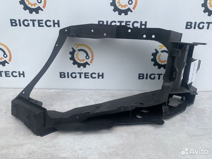 Рамка фары правая Mercedes W222 A2226200291