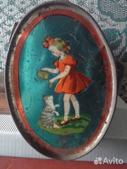 Детский железный чемоданчик СССР