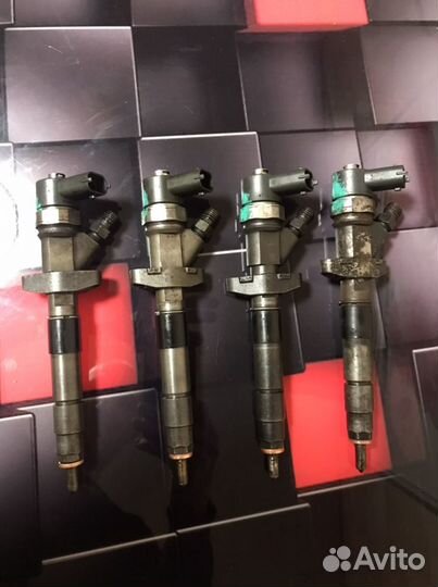 Форсунка топливная Bosch 0445110 084