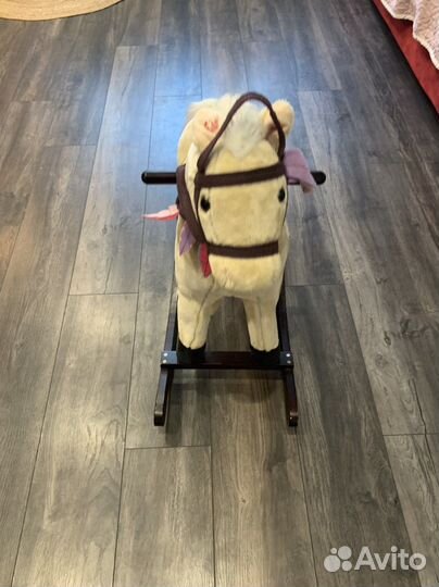 Качалка лошадь