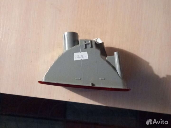 Фонарь задний в бампер Mitsubishi Lancer