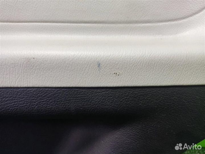 Накладка салона Toyota Yaris P90 2010