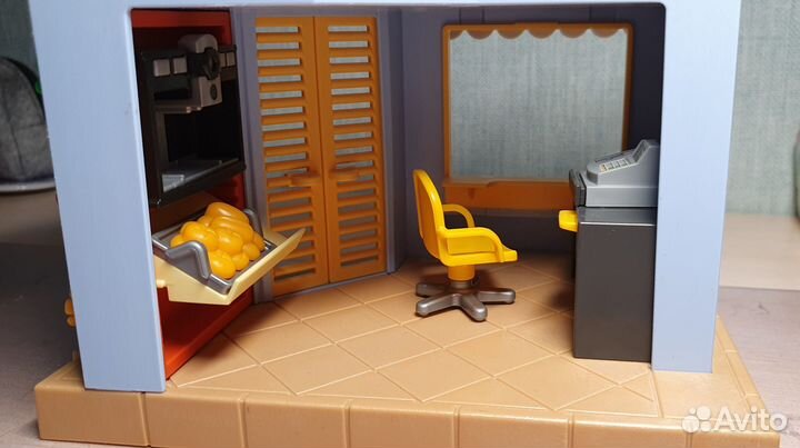 Playmobil кемпинг 70087