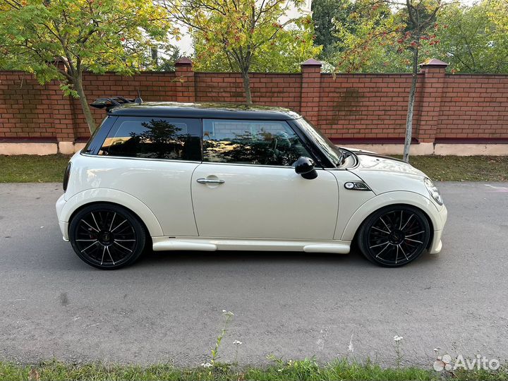 MINI Cooper S, 2008