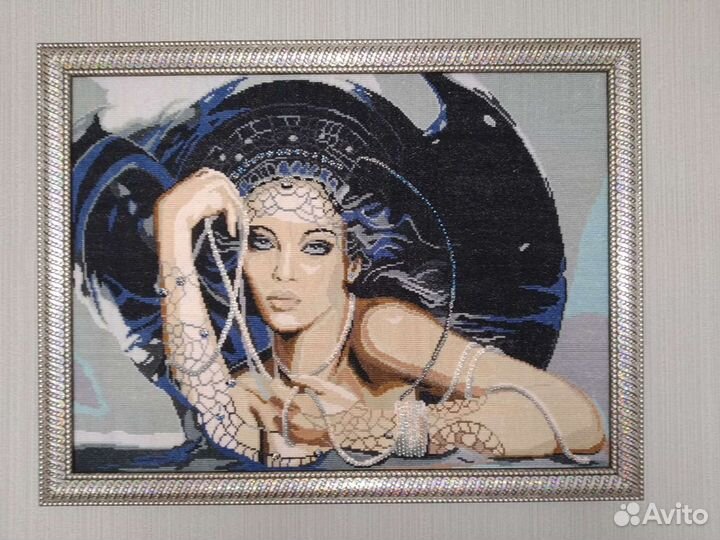Картина Селена вышивка