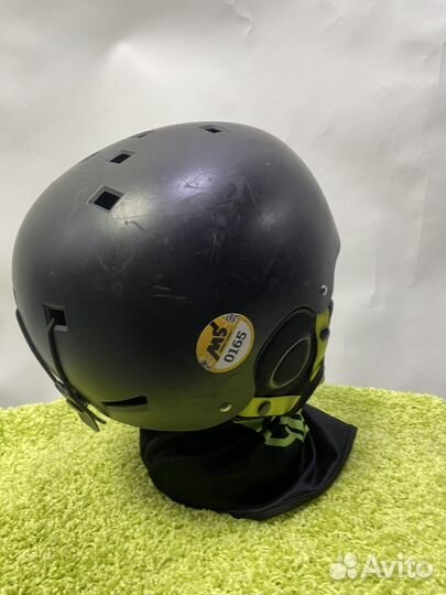 Шлем горнолыжный