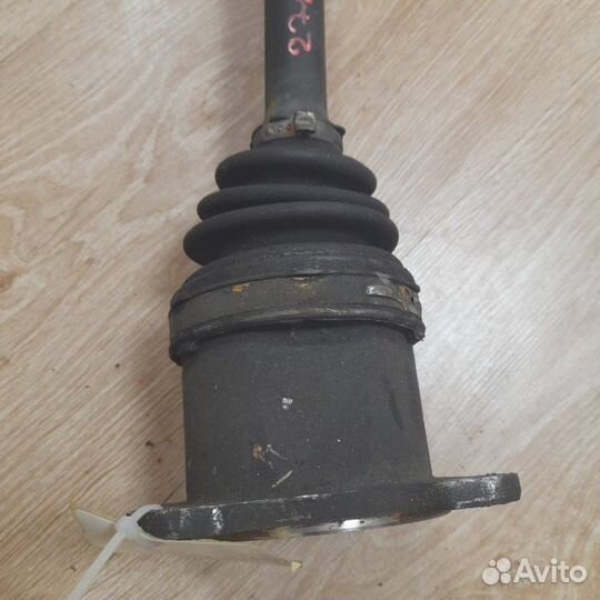 Привод передний левый Suzuki Grand Vitara