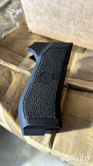 Наклодная рукоять BRT84