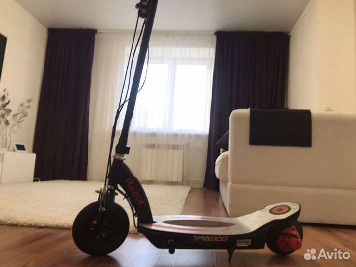 Электросамокат Razor