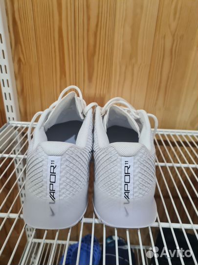 Теннисные крассовки nike zoom vapor 11 us 9, 42.5