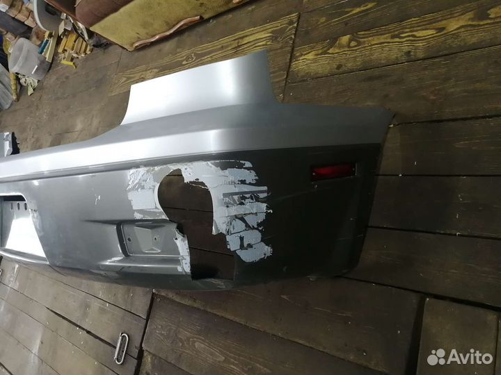 Задний бампер на mitsubishi outlander 1 2002