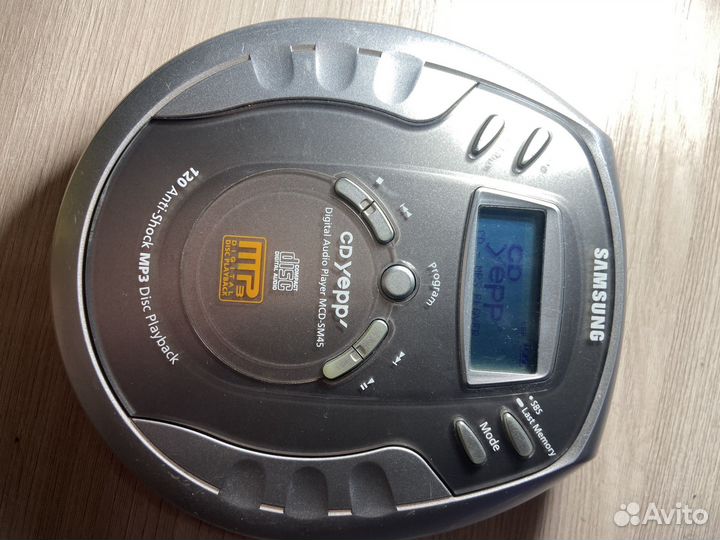 CD Mp3 плеер Samsung mcd-sm45