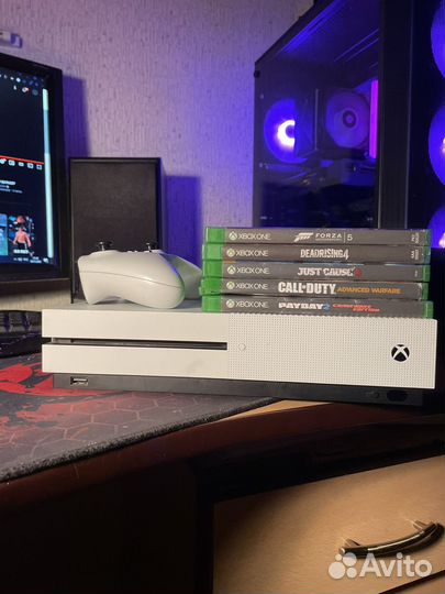Xbox One S 1tb с играми