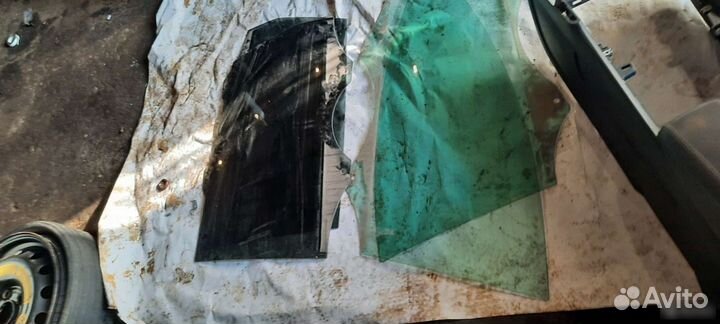 Стекла Audi q7