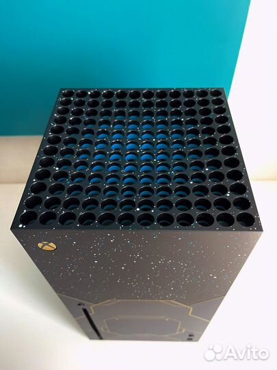 Xbox Series X Halo Infinite Limited Edition