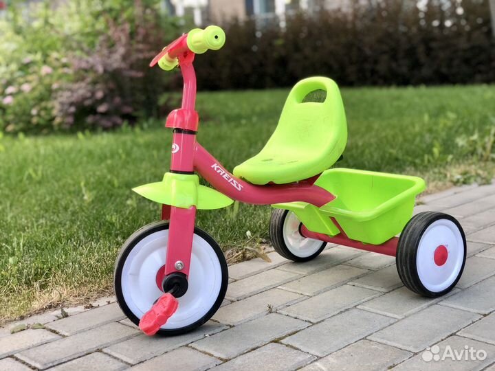 Детский велосипед трехколесный