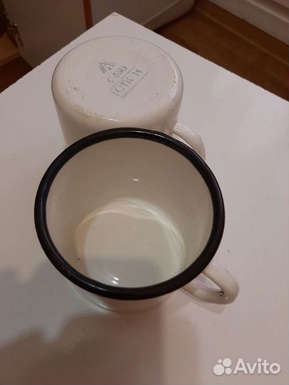 Чайники- заварники, кружки железные