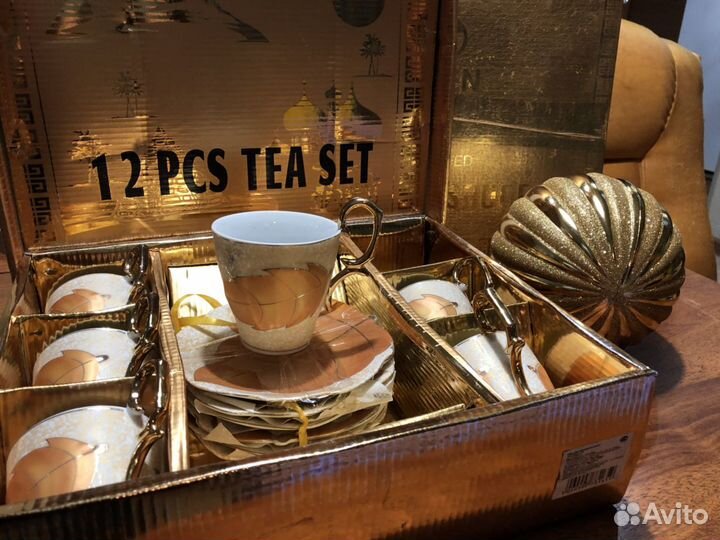 Изящный Чайный сервис на 6 пер. Новый