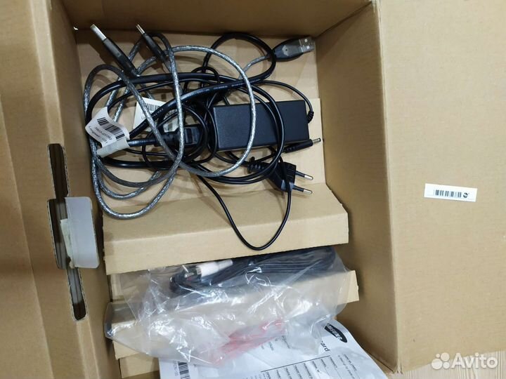 Фоторамка Samsung SPF-87H