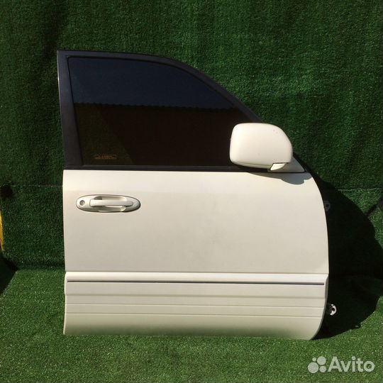 Дверь передняя правая Lexus LX470 J100 Перламутр р