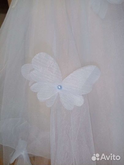 Платье праздничное