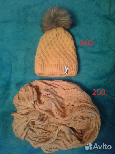 Продаю шапки и шарфы