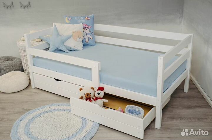 Подростковая стильная кроватка,сосна 160/80 180/90