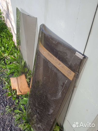 Гнутое стекло для мебели. Цена за одно стекло