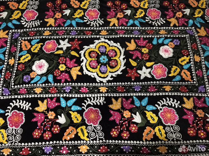 Покрывало/скатерть Сюзане