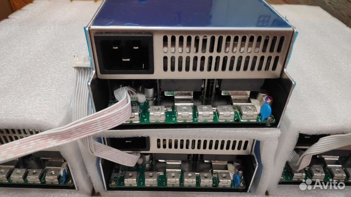 Блок питания whatsminer P221B