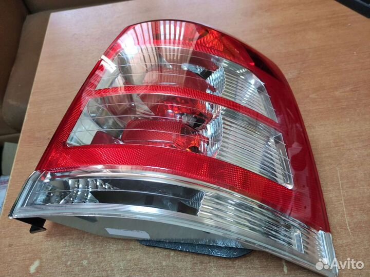 Фонарь задний Опель Зафира Б (2008-2015)