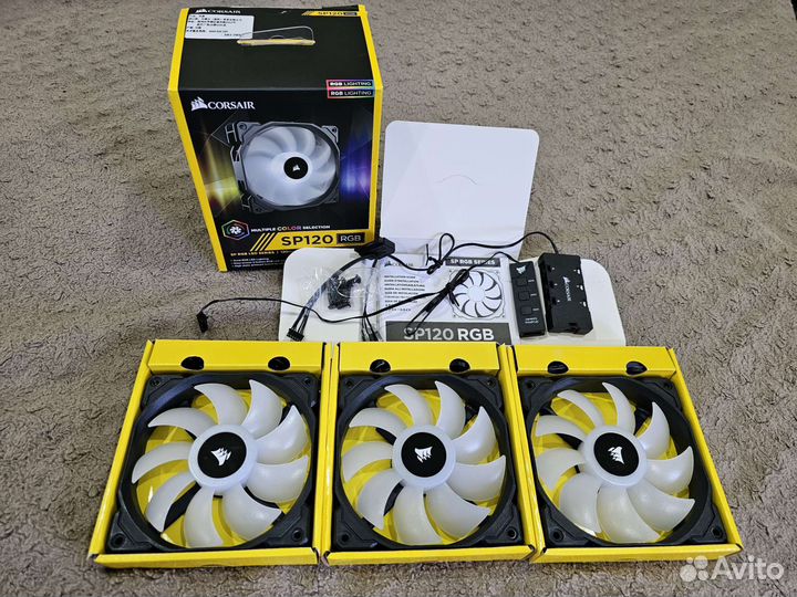 Кулер Corsair SP120 RGB LED