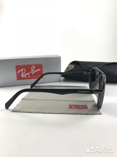 Солнцезащитные очки Ray Ban aviator