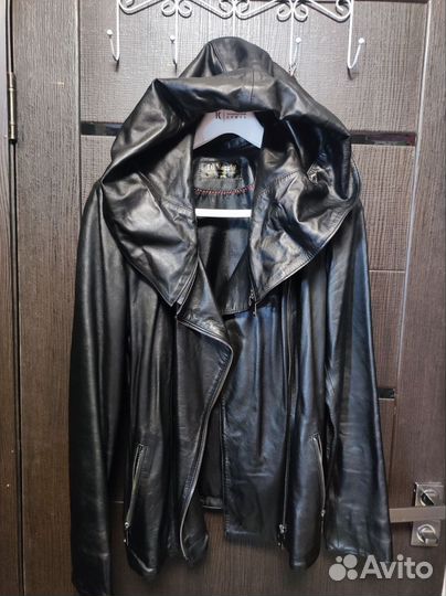 Куртка кожаная женская 46 48