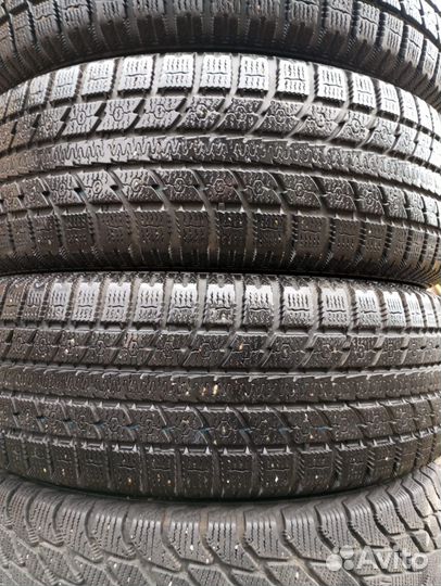 Toyo Observe GSi-5 205/65 R16 95Q