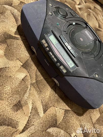 Радиомагнитола Philips