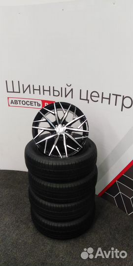 Race Ready 16R 7J 5/100 ET 42 d 57.1