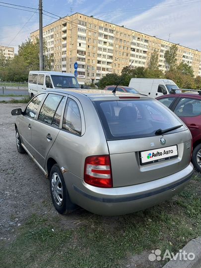 Skoda Fabia 1.2 МТ, 2005, 326 170 км