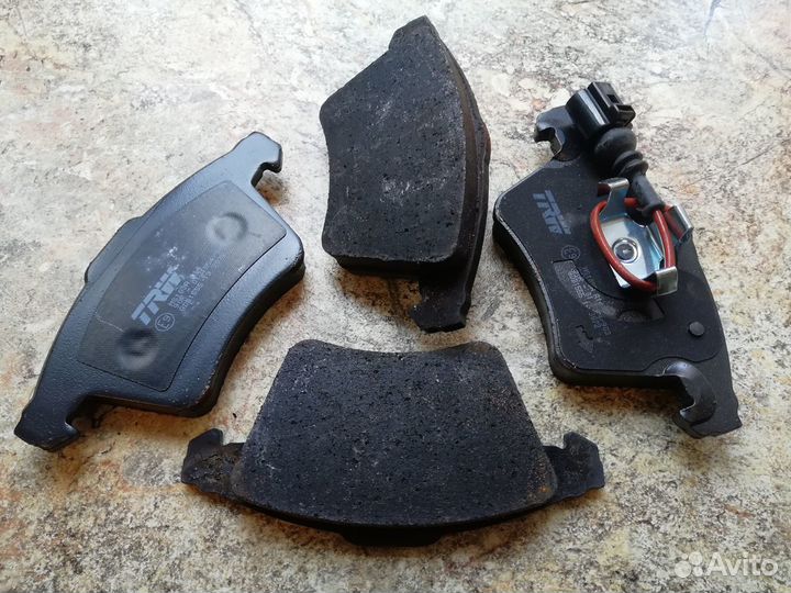 Тормозные колодки trw gdb1555