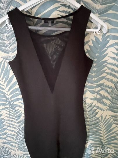 Черное платье мини