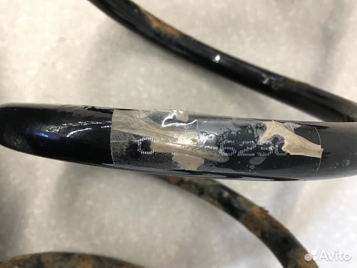 Пружина задняя Toyota Land Cruiser (120) -Prado 20