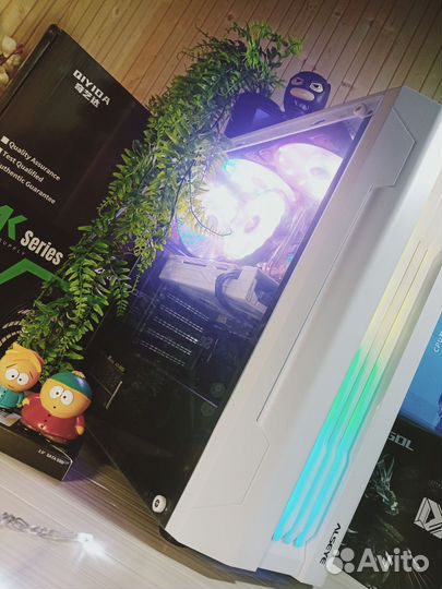 Пк (10 ядер, 8GB gddr5, 16GB озу DDR4, SSD+HDD)