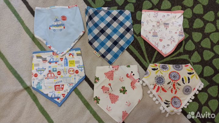 Слюнявчик, нагрудник в ассортименте